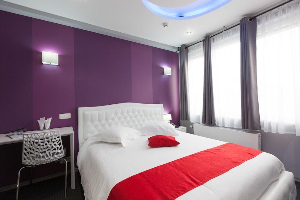 Hotel Phenix Дилбеек Екстериор снимка