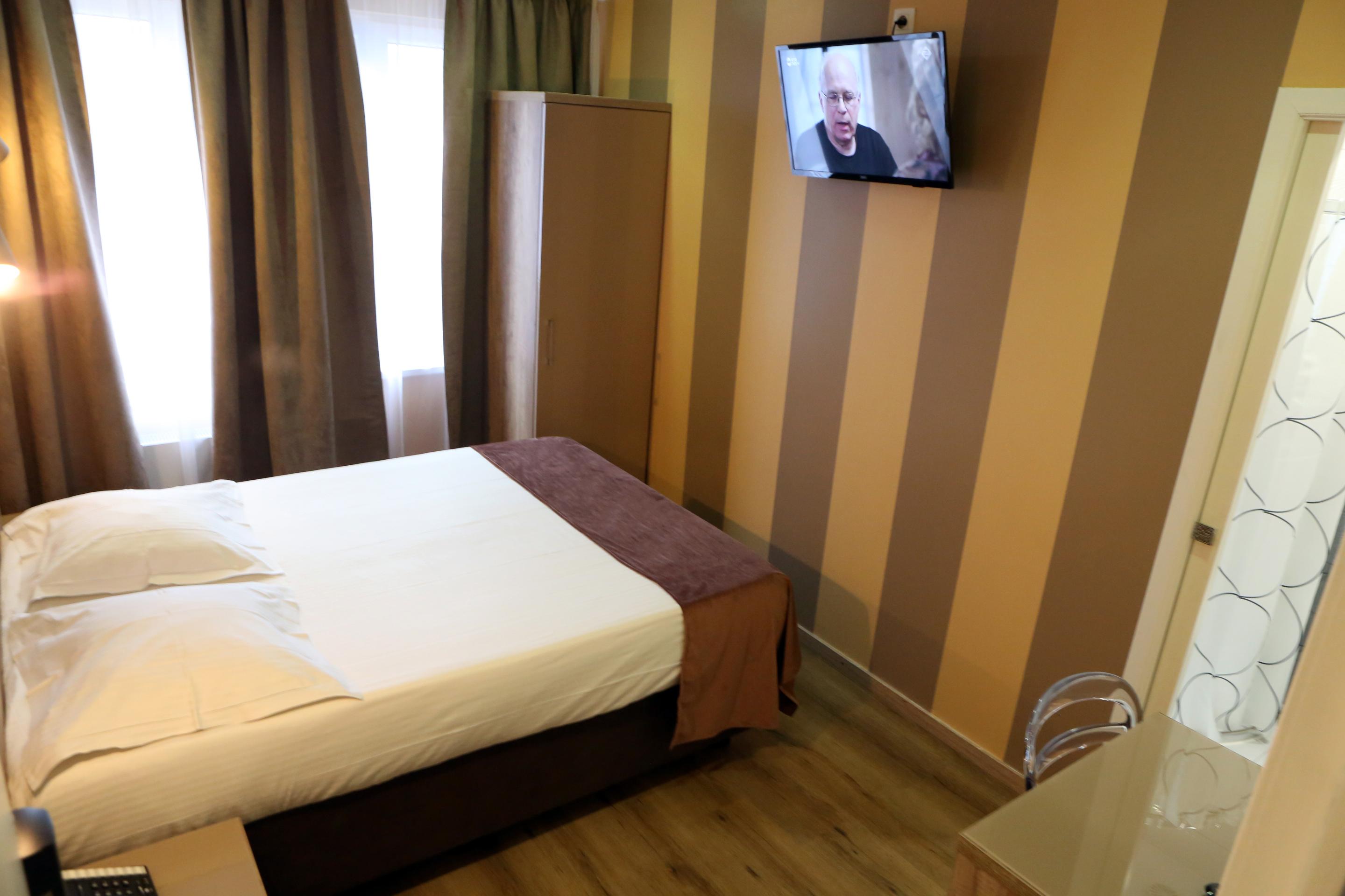 Hotel Phenix Дилбеек Екстериор снимка