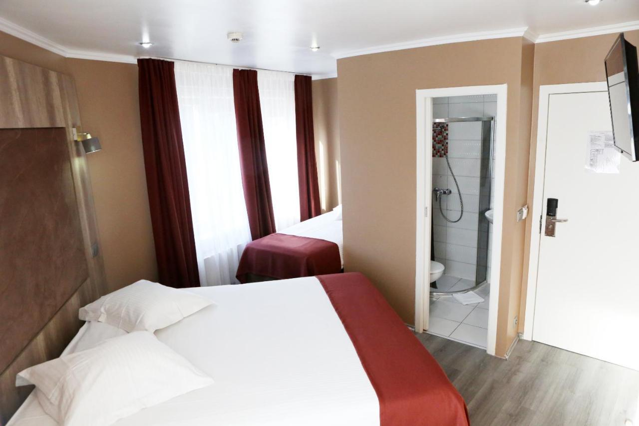 Hotel Phenix Дилбеек Екстериор снимка